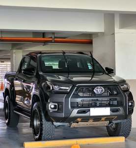 Precio perfecto Toyotta Hilux doble cabina bastante usado volante a la izquierda y derecha pedido a granel disponible para la venta - Product Image 6