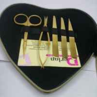 Ensemble de pinces à épiler et ciseaux à sourcils en acier inoxydable plaqué or de haute qualité, marque privée, pointes biseautées dorées, certifié CE