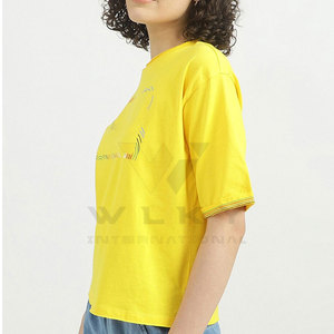 Camisetas de mujer con logotipo personalizado de alta calidad Camisetas de gran tamaño para mujer hechas en Pakistán de alta calidad - Product Image 2