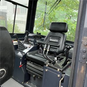 Bulldozer sur chenilles Shantui SD22 d'occasion à haute efficacité, modèle 2024, moteur Cummins, meilleure qualité, prix bas - Product Image 3