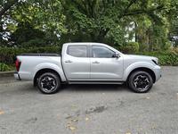 Camioneta Nissan Navara ST-X 2.3D/4WD/7AT Safety 2024 Usada en Buen Estado, Lista para Enviar