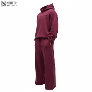 Conjuntos personalizados de ropa de calle de 2 piezas para hombre, sudaderas con capucha bordadas de nuevo diseño y pantalones acampanados, aspecto desteñido al sol lavado con ácido Vintage para invierno - Product Image 1