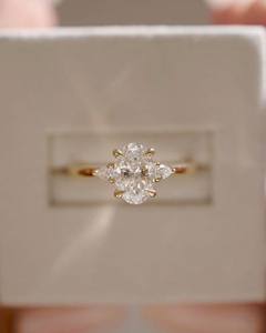 Anillo de Diamantes de Oro Puro de 9K, 10K, 14K y 18K, Joyería de Lujo para Regalo de Aniversario, Boda o Compromiso - Product Image 1