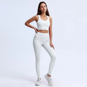Vêtements de sport pour femmes, ensembles de yoga et de fitness respirants à carreaux, 2 pièces, vêtements de sport haut de gamme pour femmes, extensibles - Product Image 1