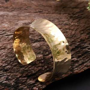 Simple Metal <b>Bracelet</b> Provides Clean Aesthetic Perfect For Minimal Jewelry Lovers And Daily Wear - Product Image 1