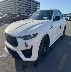 MaseraaTiis Levanttees ModenaasS 2022 Usado, Transmisión Automática de 6 Velocidades, 6 Cilindros, Volante a la Izquierda/Derecha - Product Image 2