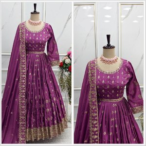 Seda chinnon pura de alta calidad con bordado pesado Trabajo de secuencia de 5mm con manga con Ped adjunto con cinturón Kamer con monedero - Product Image 6