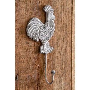 Ganchos de pared de hierro rústico negro para una casa vintage moderna con un elegante diseño de desplazamiento para colgar en la pared al mejor precio - Product Image 5