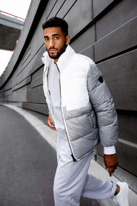 แจ็กเก็ตขนเป็ดตัวยาวสั้นกันลมสำหรับผู้ชายเสื้อแจ็คเก็ตบุขนแบบมีซิปมีช่องปิดมีซิปแบบผ่าข้างมีซิปดีไซน์ใหม่ - Product Image 6