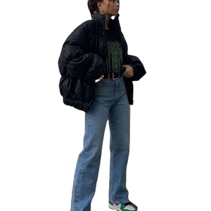Chaqueta de plumón de estilo europeo personalizable de alta calidad para mujer chaqueta rellena de botón de succión transpirable cálida de invierno - Product Image 4