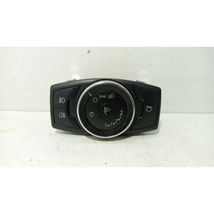 INTERRUPTOR DE CONTROL DE LUZ FORD Ka Ka+ Serie 2248691 APKE (16>20) - Product Image 1