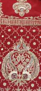 Costumes indiens modernes brodés à la main non cousus pour femmes élégants pour les fêtes de style traditionnel - Product Image 3