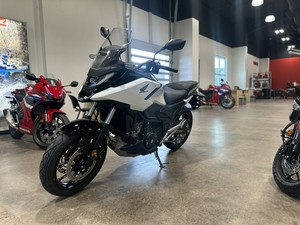Offre de la marque Sharp : Moto d'aventure <span class=keywords><strong>Honda</strong></span> <span class=keywords><strong>NC750X</strong></span> DCT 2026 - Product Image 1