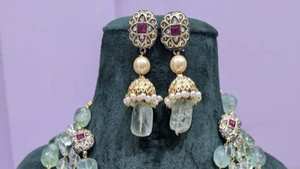 Magnifique ensemble de collier de fiançailles indien, collier en Kundan gradué, bijoux, cadeau pour demoiselles d'honneur, collier Art Déco, bijoux, cadeau pour femme - Product Image 2