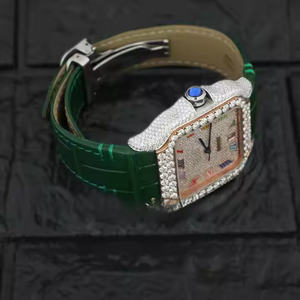 นาฬิกาสไตล์ฮิปฮอปสำหรับผู้ชายตัวเรือนเหล็กสีเขียวสำหรับผู้ชายและผู้หญิง - Product Image 3