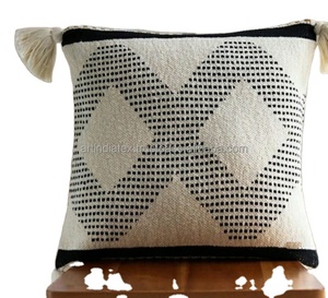 ปลอกหมอนอิงผ้าฝ้ายลูกฟูกตกแต่งเรขาคณิต45*45ซม. ศิลปะอินเดียปลอกหมอนปักลายทางสำหรับตกแต่งบ้าน - Product Image 1