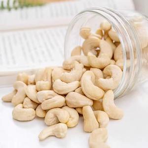 Noix de cajou du Vietnam, torréfiées en usine à Binh Phuoc, marque Hiva's Cashew W320 W240, croustillantes et délicieuses, 500g, prix abordable pour l'exportation - Product Image 2