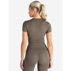 Camiseta de gimnasio para mujer, logotipo personalizado, lo último en estampado de color topo, elástico, de longitud completa, manga corta, cuello redondo, nueva camiseta informal para entrenamiento de Yoga hecha - Product Image 4