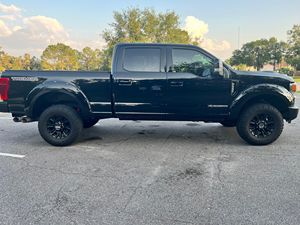 FORD F-250 SUPER DUTY LARIAT TREMOR 2020 d'occasion, conduite à gauche/droite - Product Image 3