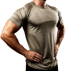 Logo personnalisé Top Gym Workout Chemises de sport respirantes T-shirt Muscle Fit pour hommes - Product Image 5