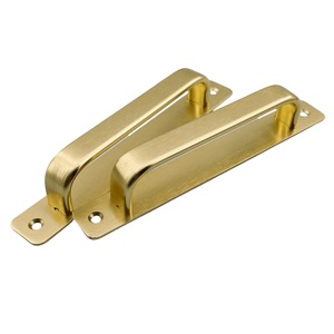 Tirador de puerta dorado sencillo con acabado elegante, perfecto para la puerta principal, dormitorio, oficina y decoraciones interiores modernas para el hogar de la India - Product Image 6