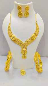 เครื่องประดับเพชรสีทองขนาดเล็กของผู้ผลิตอินเดียสร้อยคอไข่มุกสำหรับผู้หญิงสหรัฐอเมริกายุโรปแอฟริกา - Product Image 4