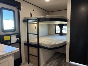 รถพ่วง Jayco Jay F-l-i-g-h-t Slx 263BHS ปี 2026 สภาพดี ใช้งานน้อย พร้อมขาย - Product Image 2