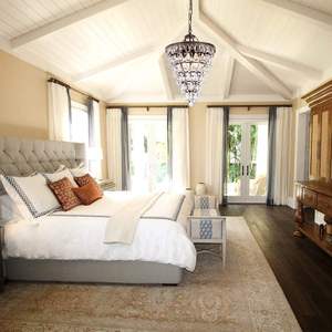 Crystal <b>Chandelier</b> Farmhouse Bronze Bathroom <b>Chandeliers</b> 4 Light Foyer Lighting Hanging Pendant Light Fixture <b>for</b> <b>Bedroom</b> - Product Image 4