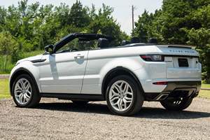 Range Rover Evoque HSE Dynamic Convertible Plus 2017 Usado en Buen Estado, Sin Accidentes, Volante a la Izquierda/Derecha - Product Image 3