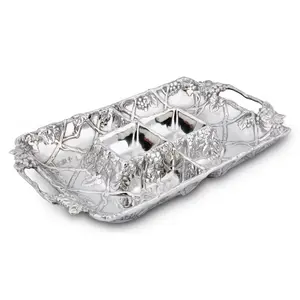 Plateau en métal artisanal de qualité supérieure pour accessoires de maison de luxe, plateau de décoration intérieure avec base à double texture par Zahid Exports India - Product Image 4