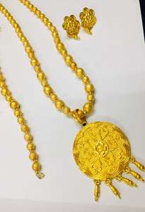 Conjunto de collar y collar de joyería de moda de tela india, set de joyería de 24K con plumas de pavo real y perlas chapadas en oro y plata - Product Image 6