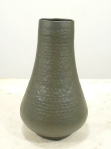 Florero martillado de oro negro de metal para decoración del hogar - Product Image 5