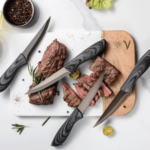 Ensemble de 4 couteaux à steak de 4,5 pouces avec revêtement antiadhésif, manche en faux bois doux au toucher, avec boîte cadeau - Product Image 6