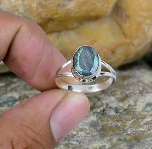 Vente en gros d'anneaux en argent sterling 925 massif, pierre ovale, pierre précieuse labradorite naturelle, pierre facettée, idée cadeau pour femme, pour mariage - Product Image 2