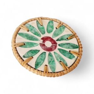 Posavasos Artesanales de Nácar con Borde de Ratán Natural para Distribución al por Mayor de Decoración del Hogar - Product Image 4
