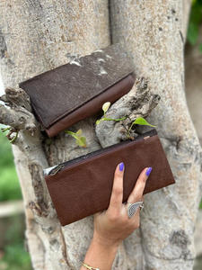 กระเป๋าสตางค์หนังวัวแบบพับสามทบขนาดใหญ่มีซิปกระเป๋าเงินสำหรับเดินทางกระเป๋าเงินผู้หญิงหนังแท้แบบตะวันตกมีซิป - Product Image 4