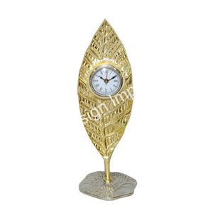Escultura Reloj de hoja de oro Artesanía de metal Mesa de lujo Reloj de escritorio Reloj portátil de alta calidad Recuerdo Artículos de regalo de boda para la venta - Product Image 2