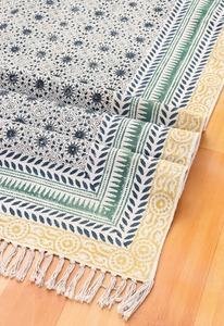 Tapis de travail à motifs de points avec broderie de style traditionnel et tapis en coton 100% pour la décoration intérieure - Product Image 5