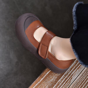 รองเท้าสวมสบายสำหรับผู้หญิง รองเท้าลำลองแบบสวมสำหรับผู้ชาย สีดำ  ต้องมี  รองเท้าสลิปออนหลากสี - Product Image 2