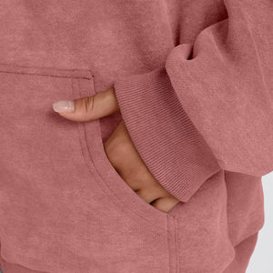 Sweats à capuche pour femmes sur mesure de haute qualité en gros Quantité importante Sweats à capuche pour femmes décontractés d'hiver avec toutes les tailles disponibles - Product Image 5