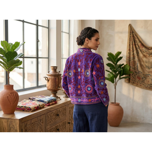 Chaqueta Acolchada de Terciopelo Hecha a Mano para Mujer, Diseño Floral Morado, Estilo Bohemio, Abrigo Casual de Otoño - Product Image 3