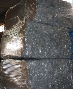 พลาสติก PET รีไซเคิลแบบอัดก้อน เศษพลาสติก HDPE ใส เกรดโพสต์อินดัสเทรียล รีโรล สำหรับบรรจุภัณฑ์เพื่อการรีไซเคิล - Product Image 5