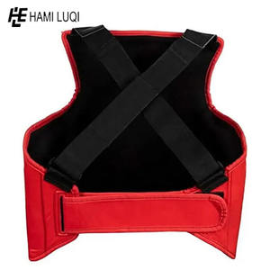 Entrenamiento diario Entrenamiento Esencial Protector de pecho transpirable para Muay Thai Karate Boxeo MMA Cuero PU Material Protección en caja - Product Image 4