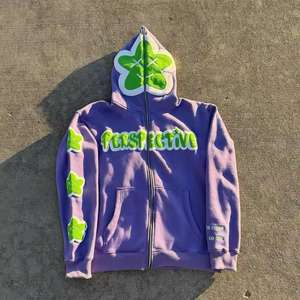 Pull-over à capuche en coton 100% personnalisé pour hommes de haute qualité à la mode motif solide hiver style décontracté poche à fermeture éclair - Product Image 4