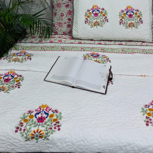 Couette florale 100% coton imprimée par bloc de main fait par artisan avec des housses d'oreiller ensemble de couette en coton Jaipur fait main écologique - Product Image 1