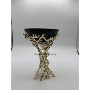 Vente dans le monde entier Top Qualité Métal Noir Couleur Enduit De Poudre D'encens Bakhoor Brûleur Avec Argent Brillant Fini Designer Titulaire - Product Image 1