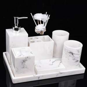 Juego de Accesorios de Baño de Resina de Alta Calidad con Acabado Pulido Suave, Elegantes Accesorios de Baño para el Hogar Moderno - Product Image 6