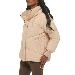 Made In Pakistan <b>Women</b> Puffer <b>Jackets</b> Fashion Wear <b>Lightweight</b> Windproof <b>Women</b> Puffer <b>Jacket</b> - Product Image 4