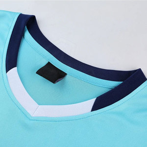 Uniformes de Fútbol Personalizados de Alta Calidad para Adultos, Ropa Deportiva Hecha en Fábrica, Colores Personalizados, Impresión de Logotipo, Unisex, 100% Poliéster - Product Image 2