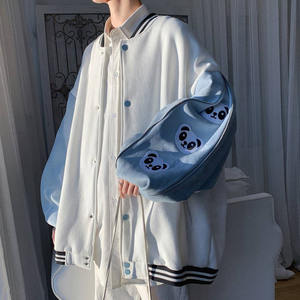 เสื้อแจ็กเก็ตเบสบอลฤดูหนาวสำหรับผู้ชายปักด้วยแขนเสื้อหนังสำหรับใส่ไปวิทยาลัยเลตเตอร์แมนตามสั่ง - Product Image 3